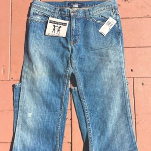 Women’s Denim Bottom; Earl Jean 
Size: 29